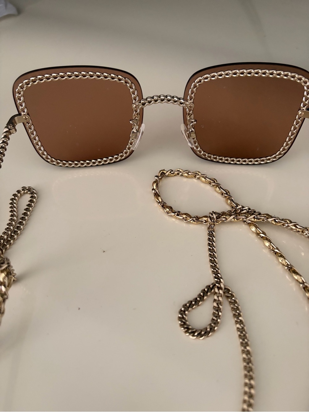 CHANEL Square Sunglasses with Pink/Brown Lenses and Gold Chain Ch4244 Col. 395/3 - Picture 3 of 7
